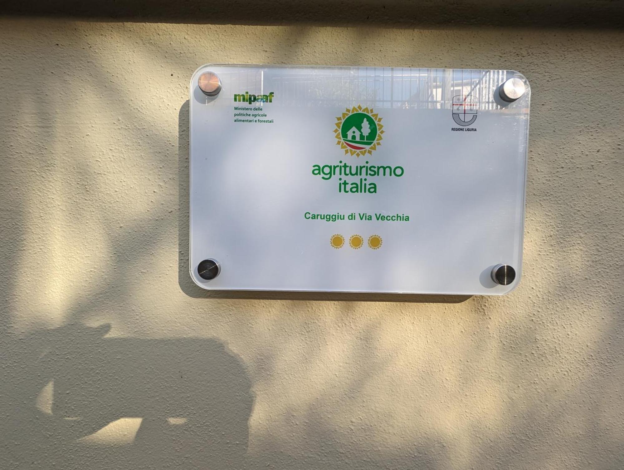 Agriturismo Caruggiu Di Via Vecchia Орко-Фельино Экстерьер фото