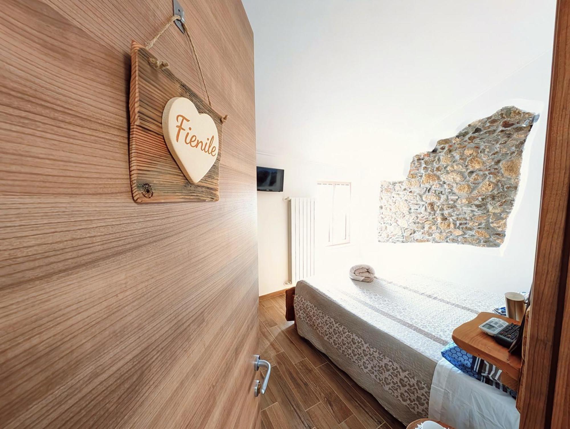 Agriturismo Caruggiu Di Via Vecchia Орко-Фельино Экстерьер фото